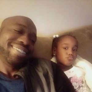 Meet your Posher, Carlos